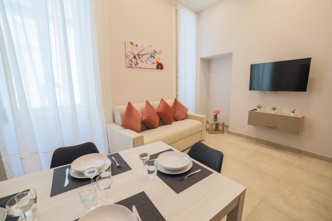 Dimora Museo Apartment Napoli Exterior foto